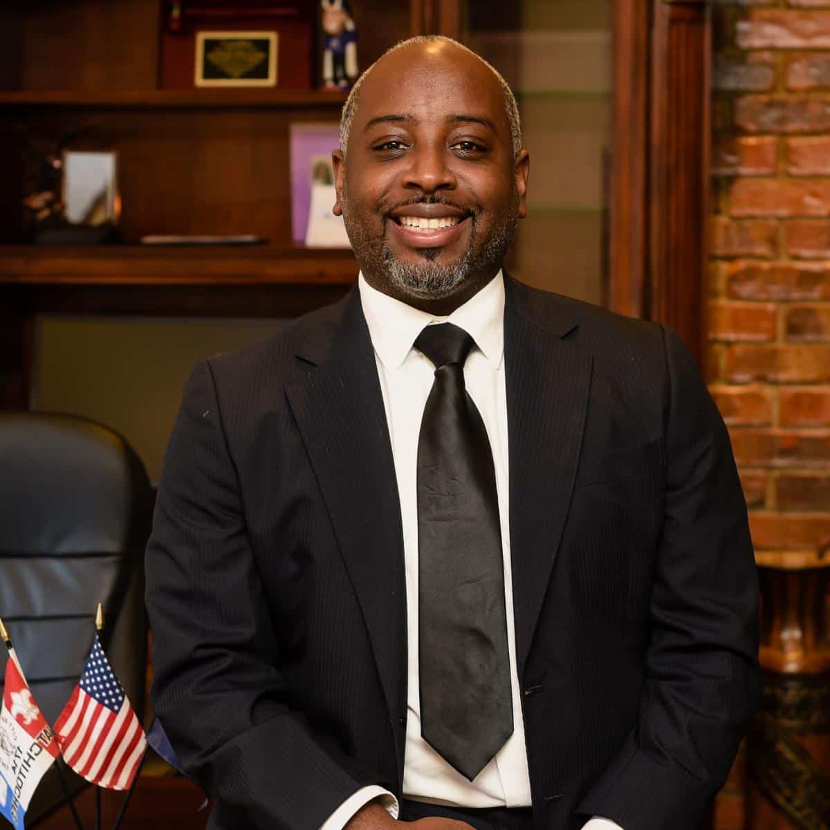 Mayor Ronnie Williams